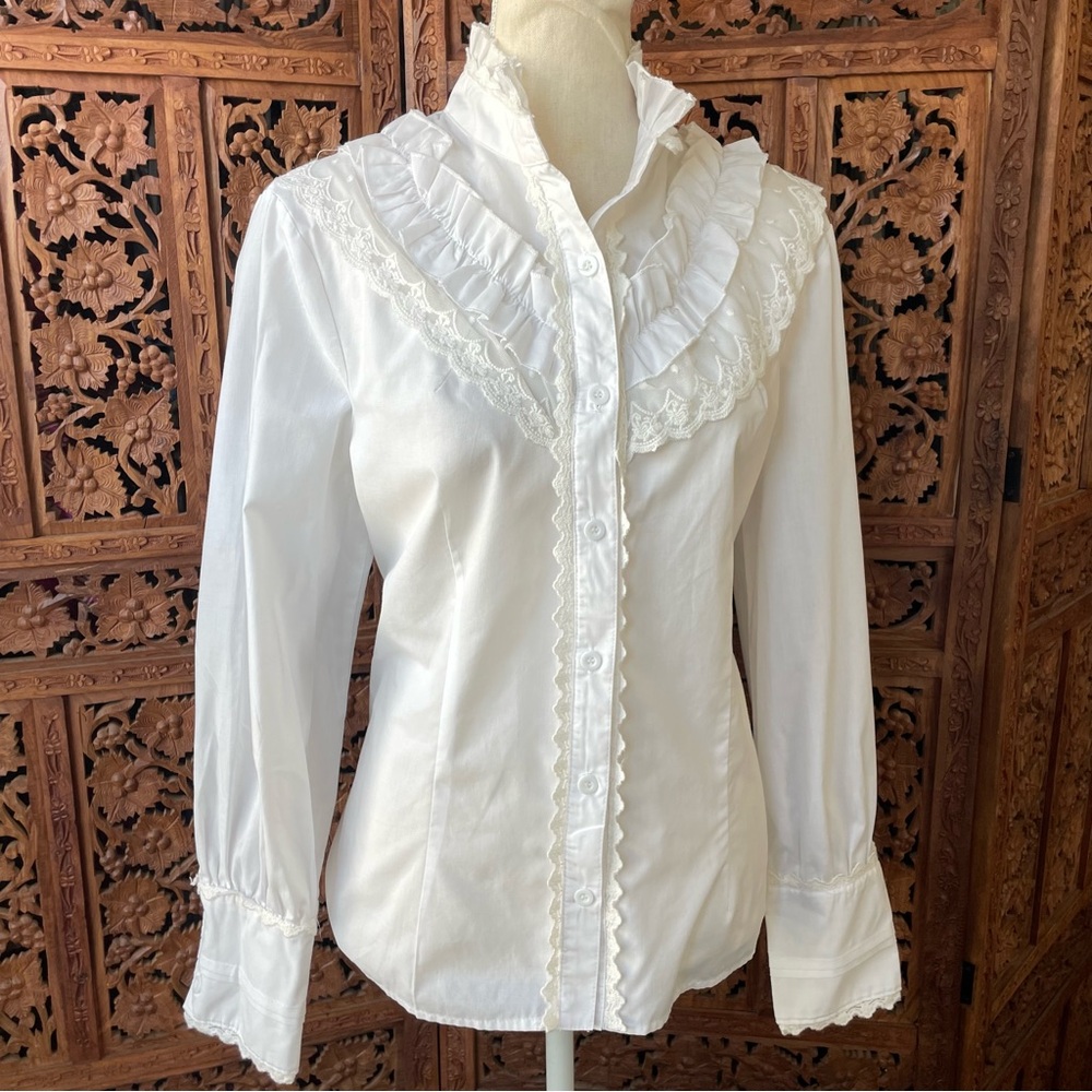 White Ruffled Victorian Edwardian Western lace trim crochet button down Blouse - Picture 5 of 14